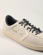 ZAPATILLAS CONVERSE ALL STAR CLASSIC TRAINER en color Beige