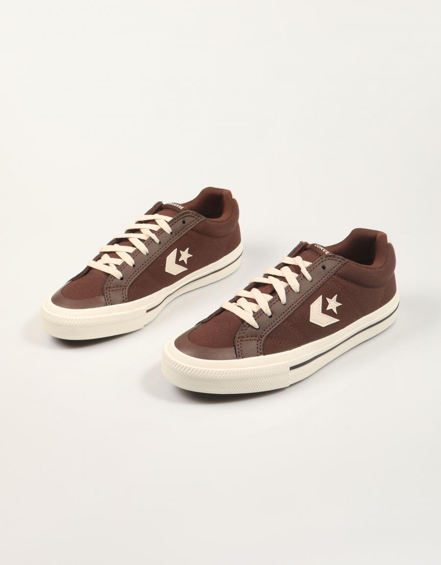ZAPATILLAS CONVERSE SPORT CASUAL en color Marron