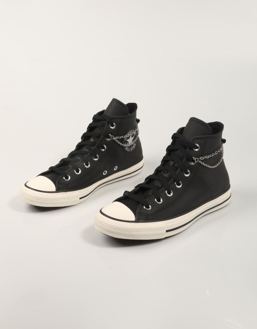 ZAPATILLAS CONVERSE CHUCK TAYLOR ALL STAR en color Negro