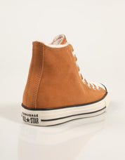 ZAPATILLAS CONVERSE CHUCK TAYLOR ALL STAR en color Cuero