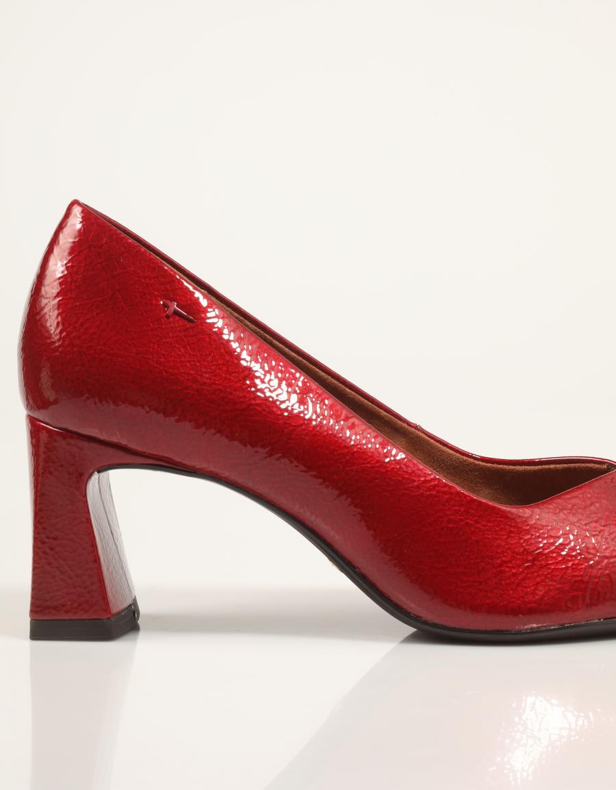 ZAPATOS VESTIR TAMARIS 22452 45 en color Burdeos