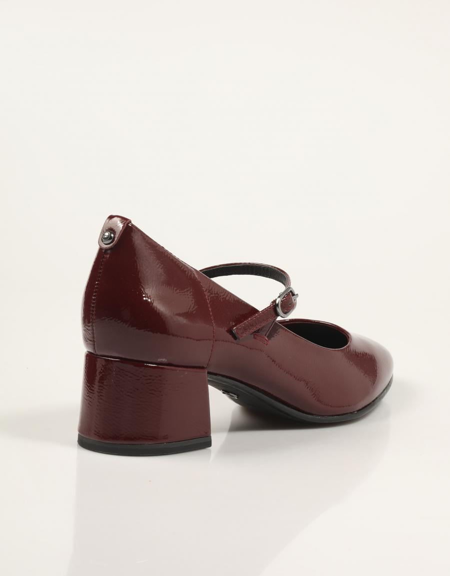 ZAPATOS VESTIR TAMARIS 22312 43 en color Burdeos