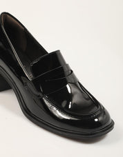 ZAPATOS TAMARIS 24464 45 en color Negro