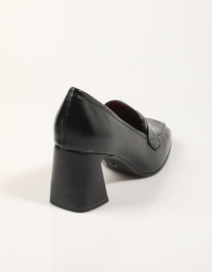 ZAPATOS TAMARIS 24466 45 en color Negro