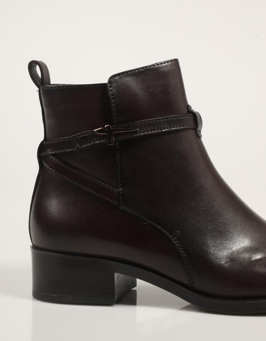 BOTINES TAMARIS 25321-43 en color Marron