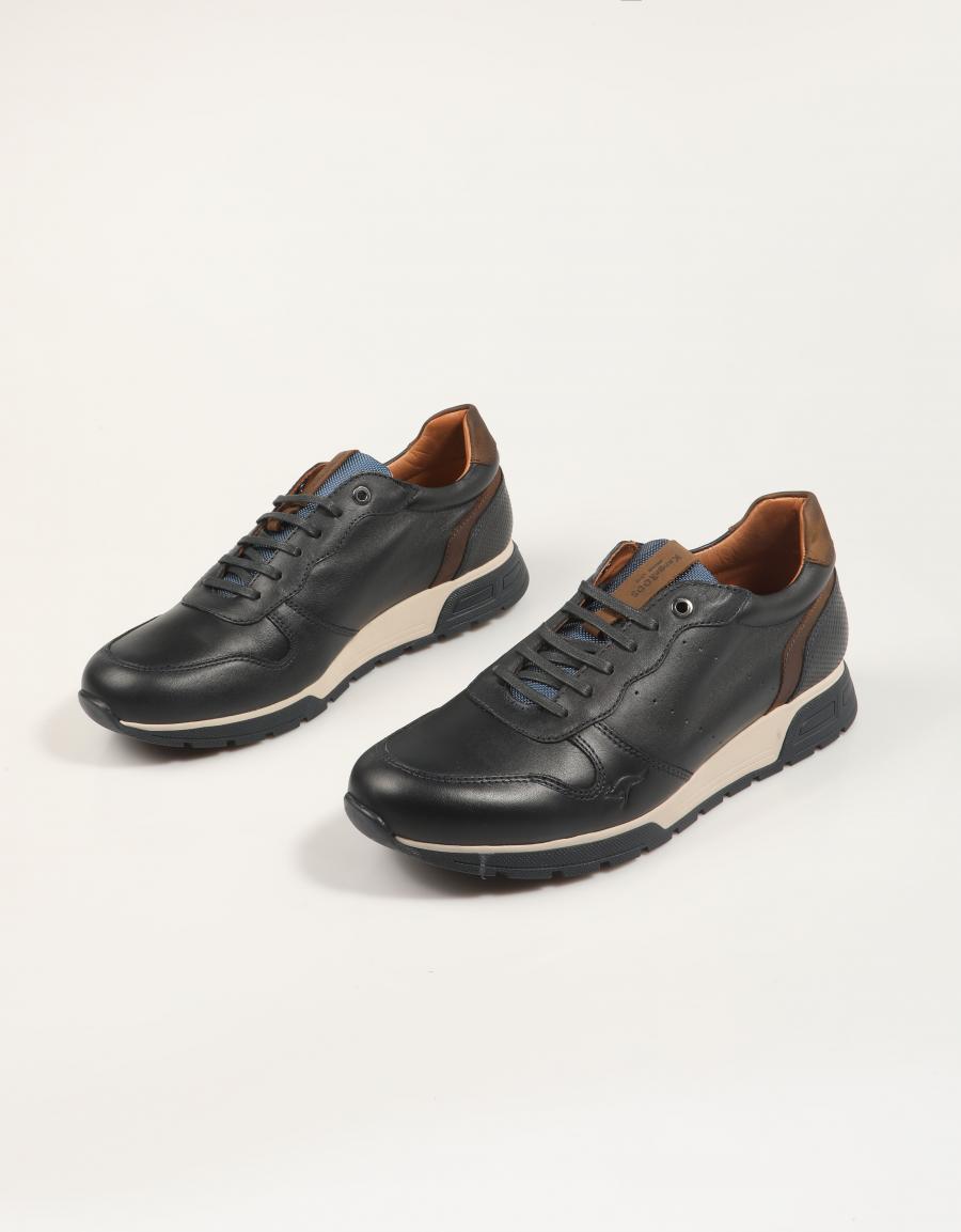 ZAPATILLAS KANGAROOS 934 en color Azul marino
