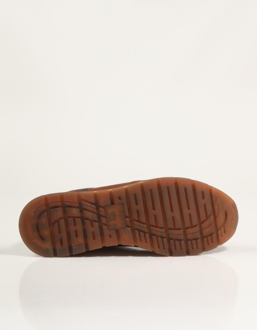 ZAPATILLAS KANGAROOS 934 en color Cuero