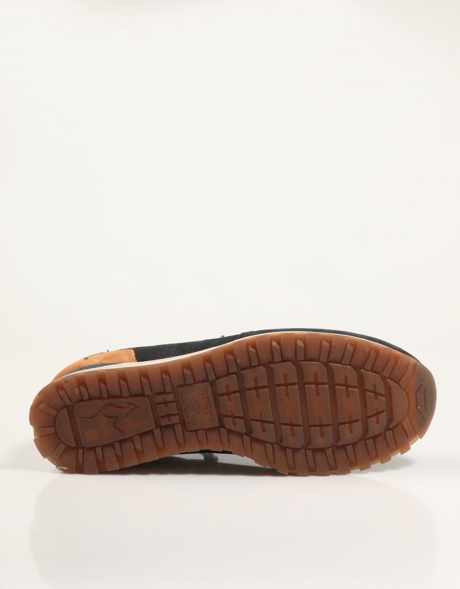 ZAPATILLAS KANGAROOS 950 en color Azul marino
