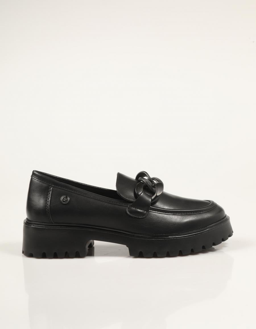 ZAPATOS XTI 144491 en color Negro