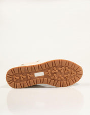 ZAPATILLAS XTI 144183 en color Beige