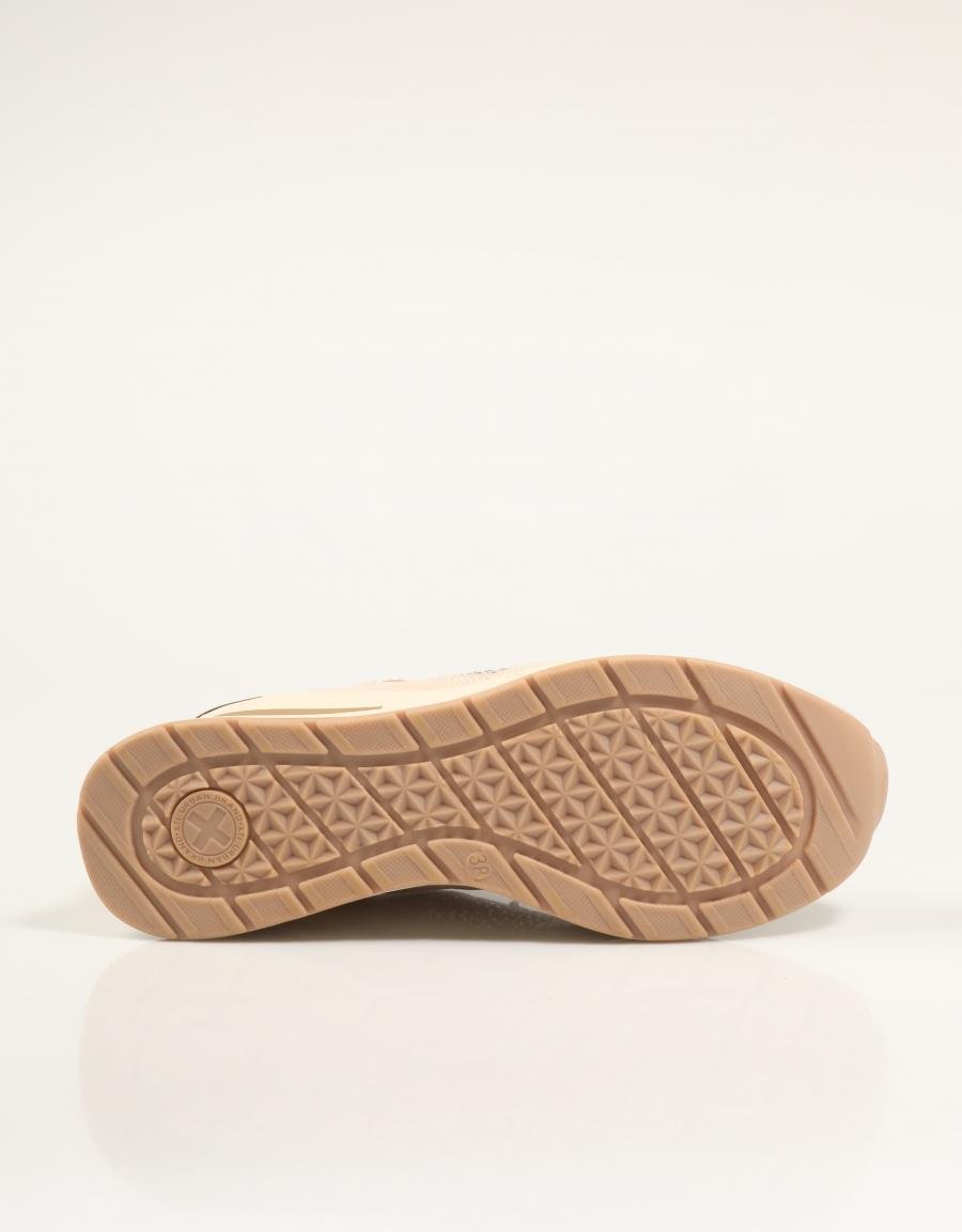 ZAPATILLAS XTI 144377 en color Beige