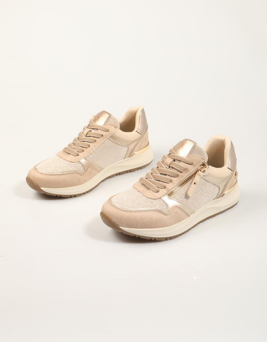 ZAPATILLAS XTI 144219 en color Beige