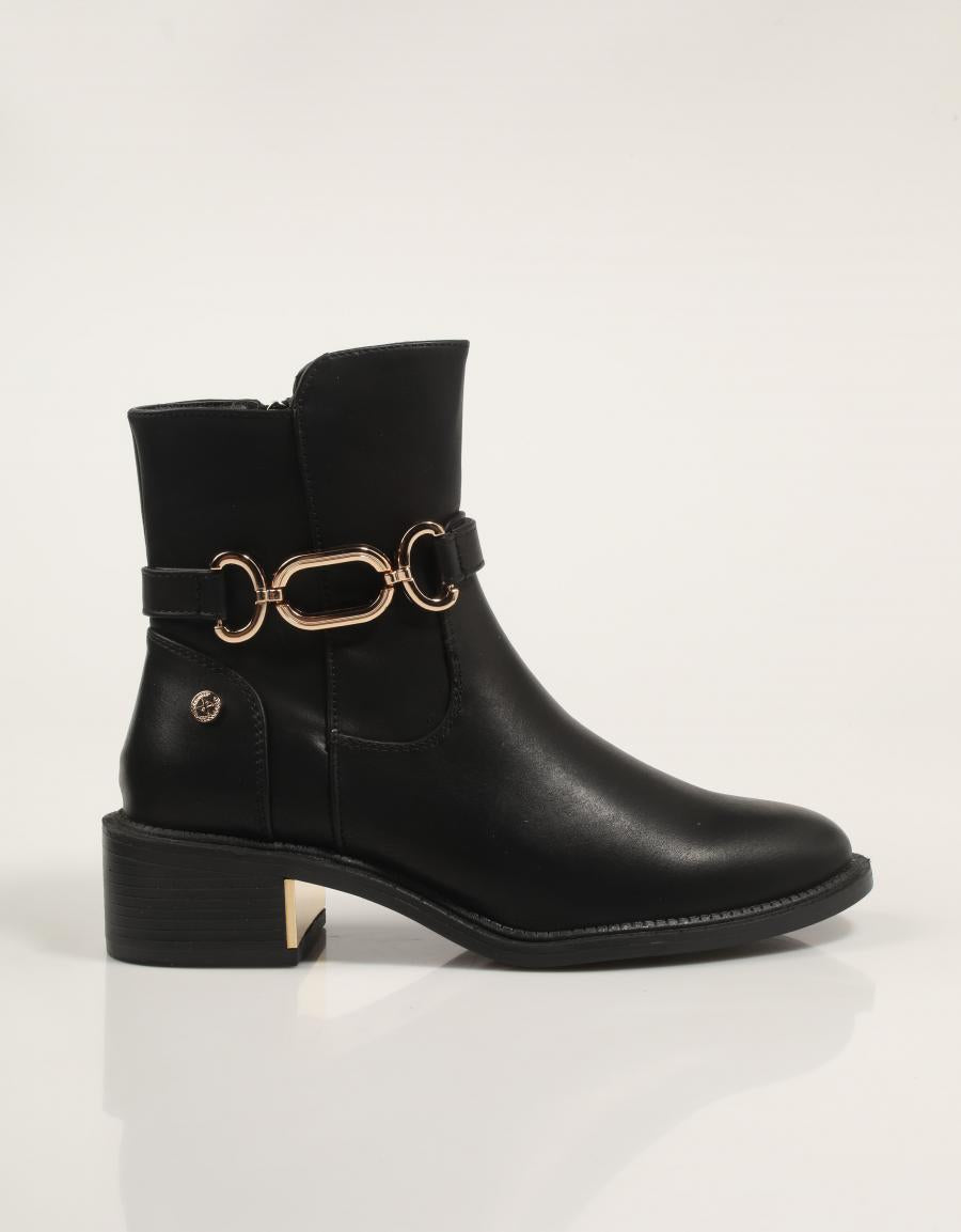 BOTINES XTI 144398 en color Negro