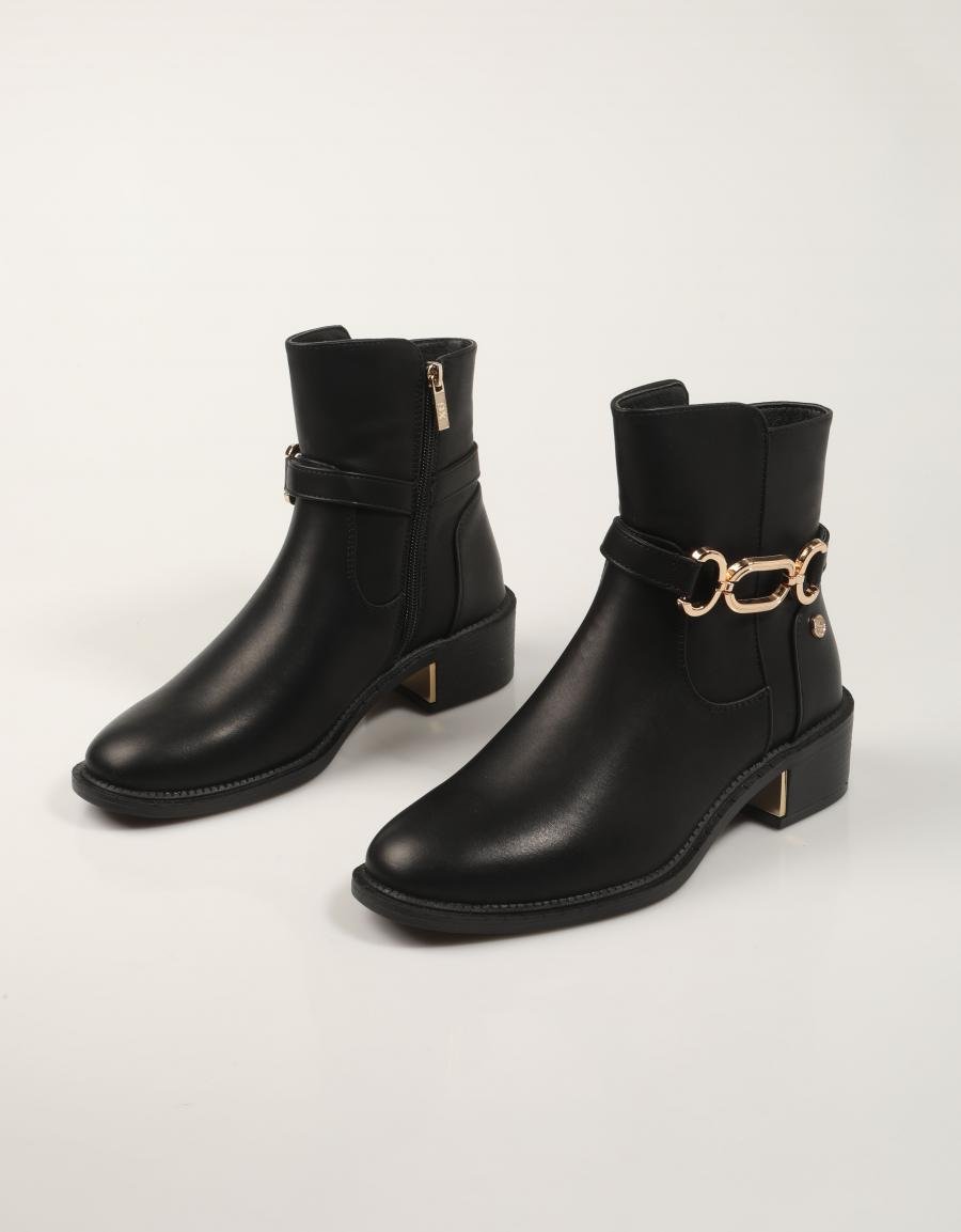 BOTINES XTI 144398 en color Negro