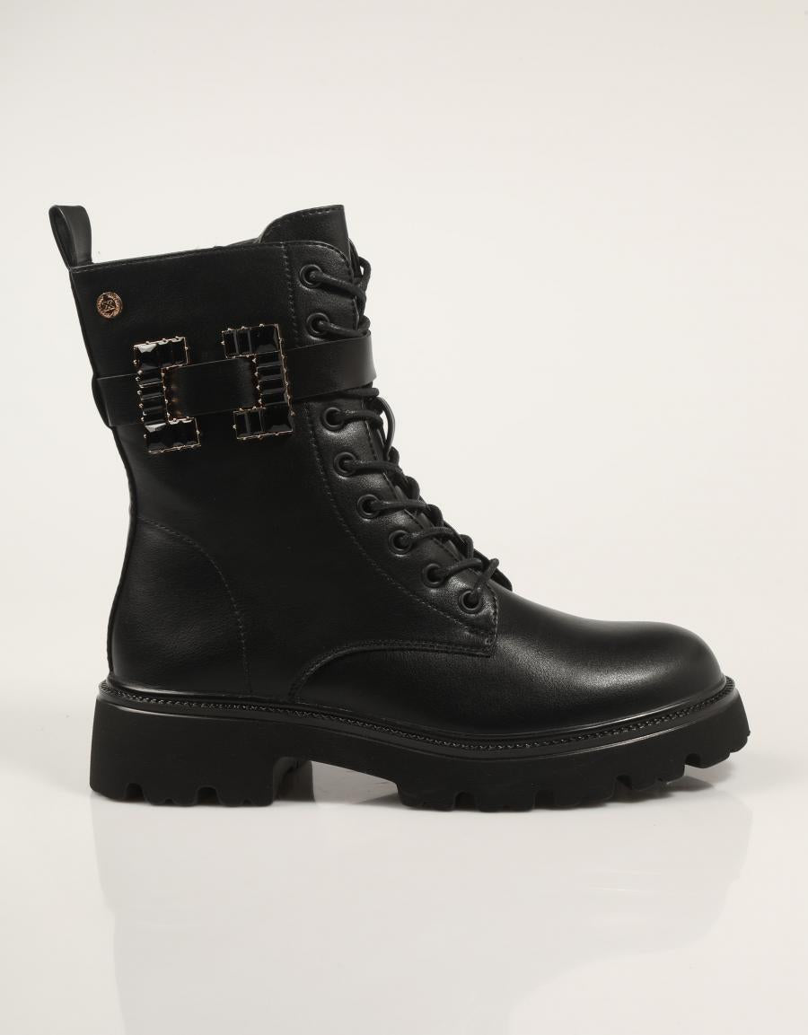 BOTINES XTI 144431 en color Negro