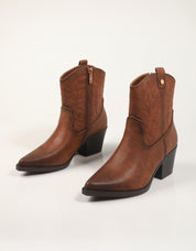 BOTINES XTI 144305 en color Cuero