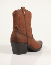 BOTINES XTI 144305 en color Cuero