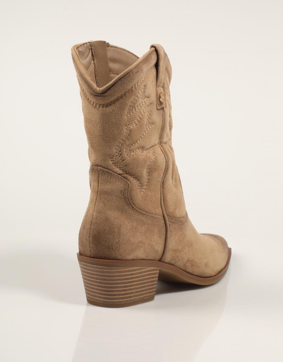 BOTAS XTI 144307 en color Beige