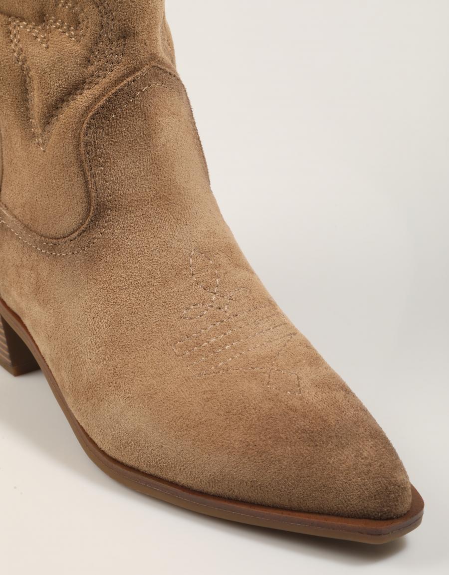 BOTAS XTI 144307 en color Beige