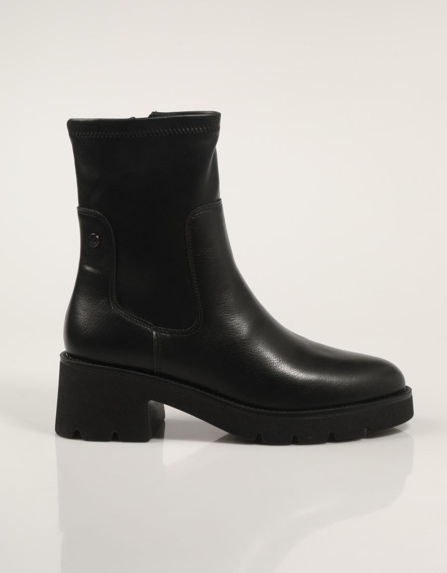 BOTINES XTI 144313 en color Negro