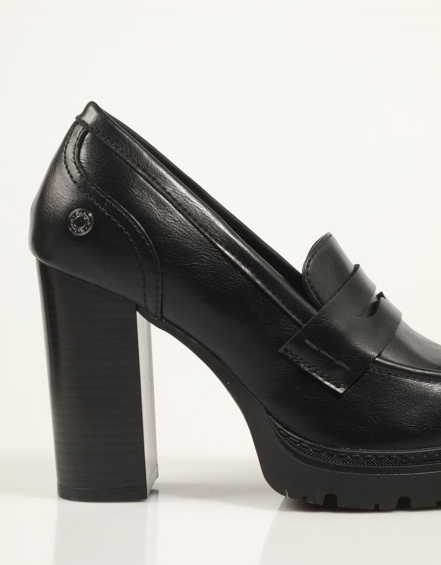 ZAPATOS REFRESH 172927 en color Negro