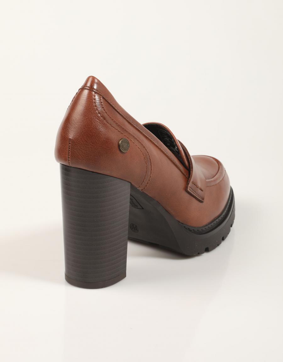 ZAPATOS REFRESH 172927 en color Cuero