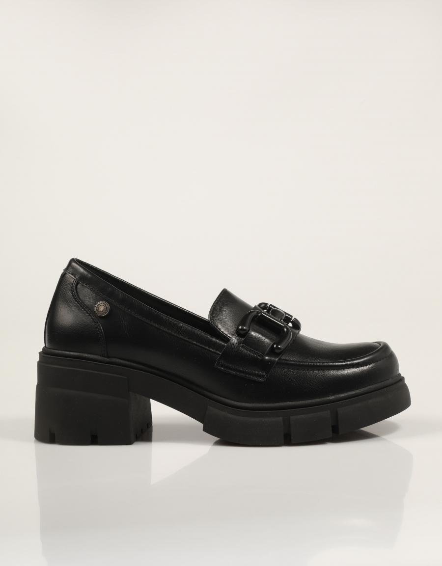 ZAPATOS REFRESH 172907 en color Negro