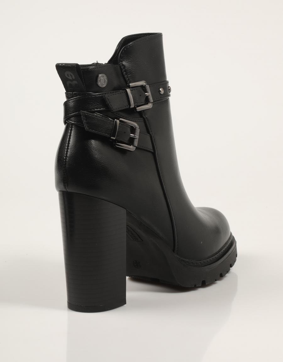 ZAPATOS REFRESH 172925 en color Negro