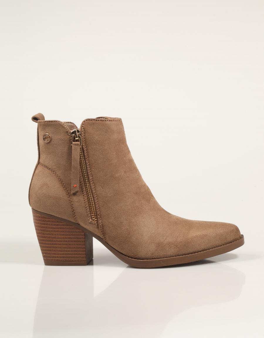 BOTINES * REFRESH 173015 en color Beige