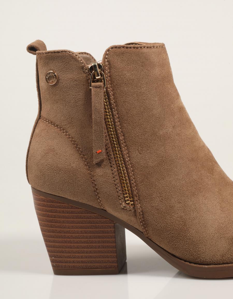 BOTINES * REFRESH 173015 en color Beige
