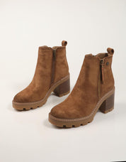 BOTINES REFRESH 172125 en color Cuero