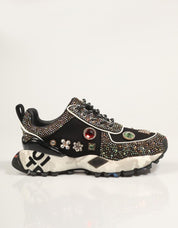 ZAPATILLAS EXE SY24 6 en color Negro