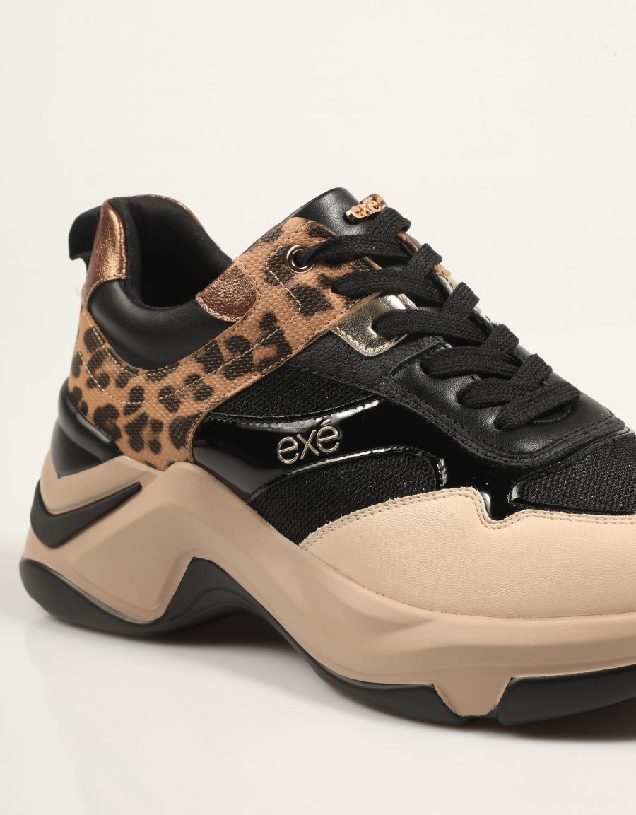 ZAPATILLAS EXE 106 41EX32 en color Negro