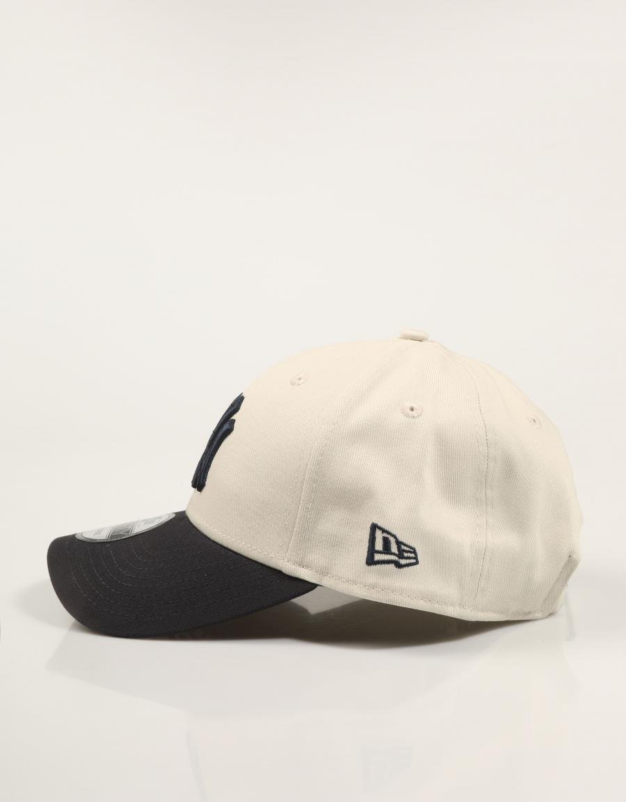 GORRA NEW ERA 9FORTY en color Beige