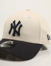GORRA NEW ERA 9FORTY en color Beige
