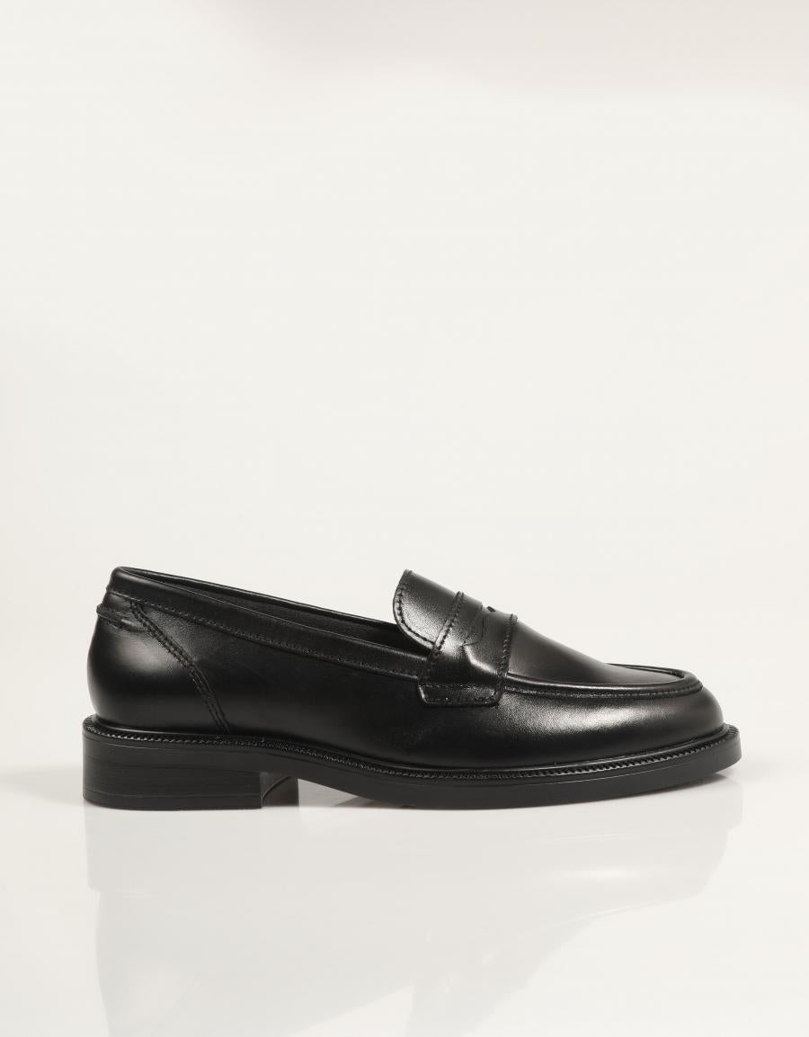 ZAPATOS REBECCA HOPE 4811 en color Negro