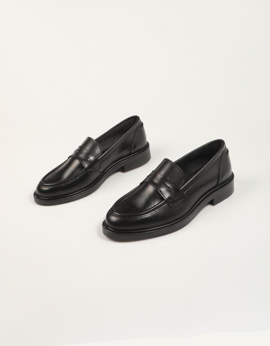 ZAPATOS REBECCA HOPE 4811 en color Negro