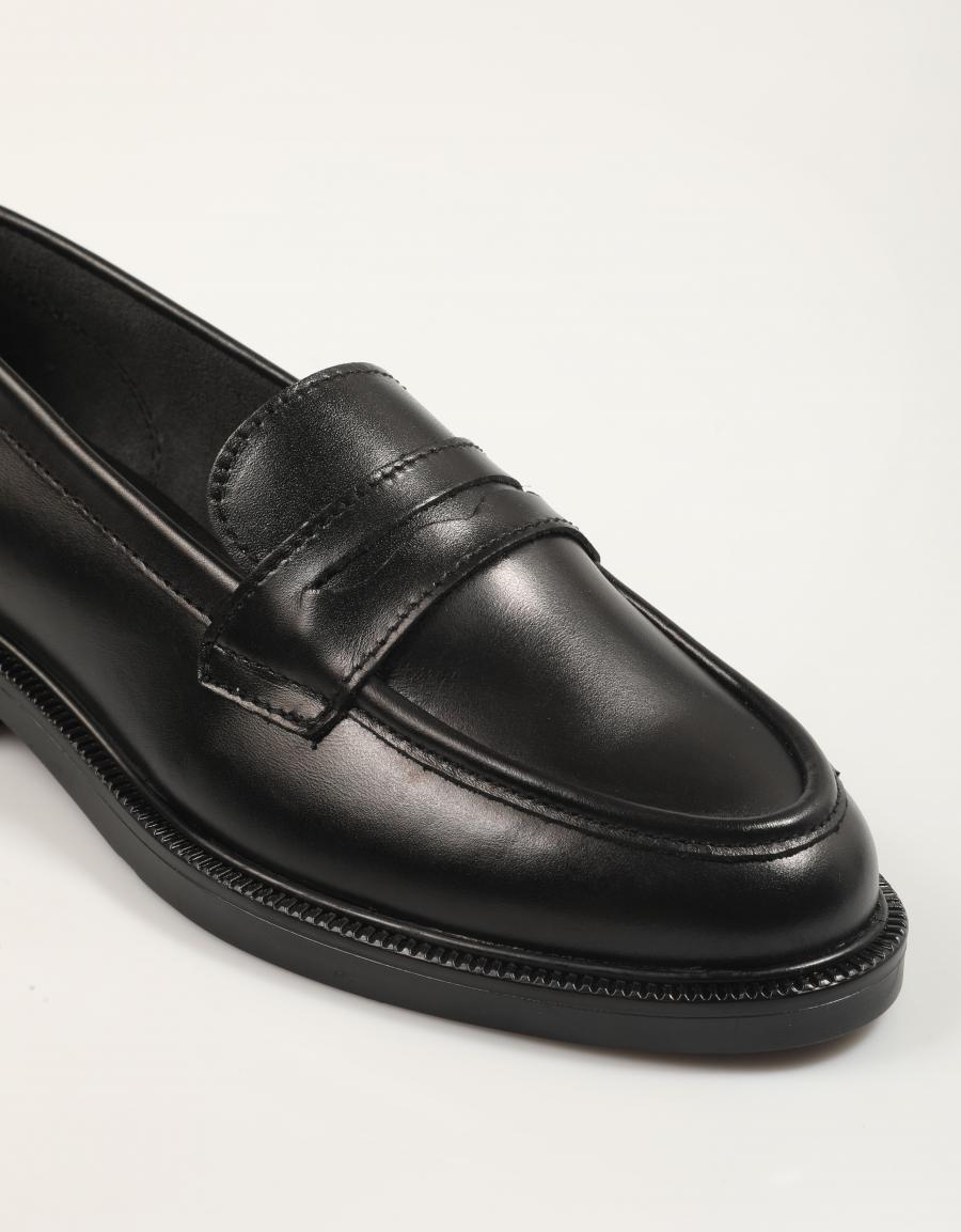 ZAPATOS REBECCA HOPE 4811 en color Negro