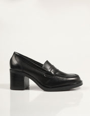 ZAPATOS REBECCA HOPE 5801 en color Negro
