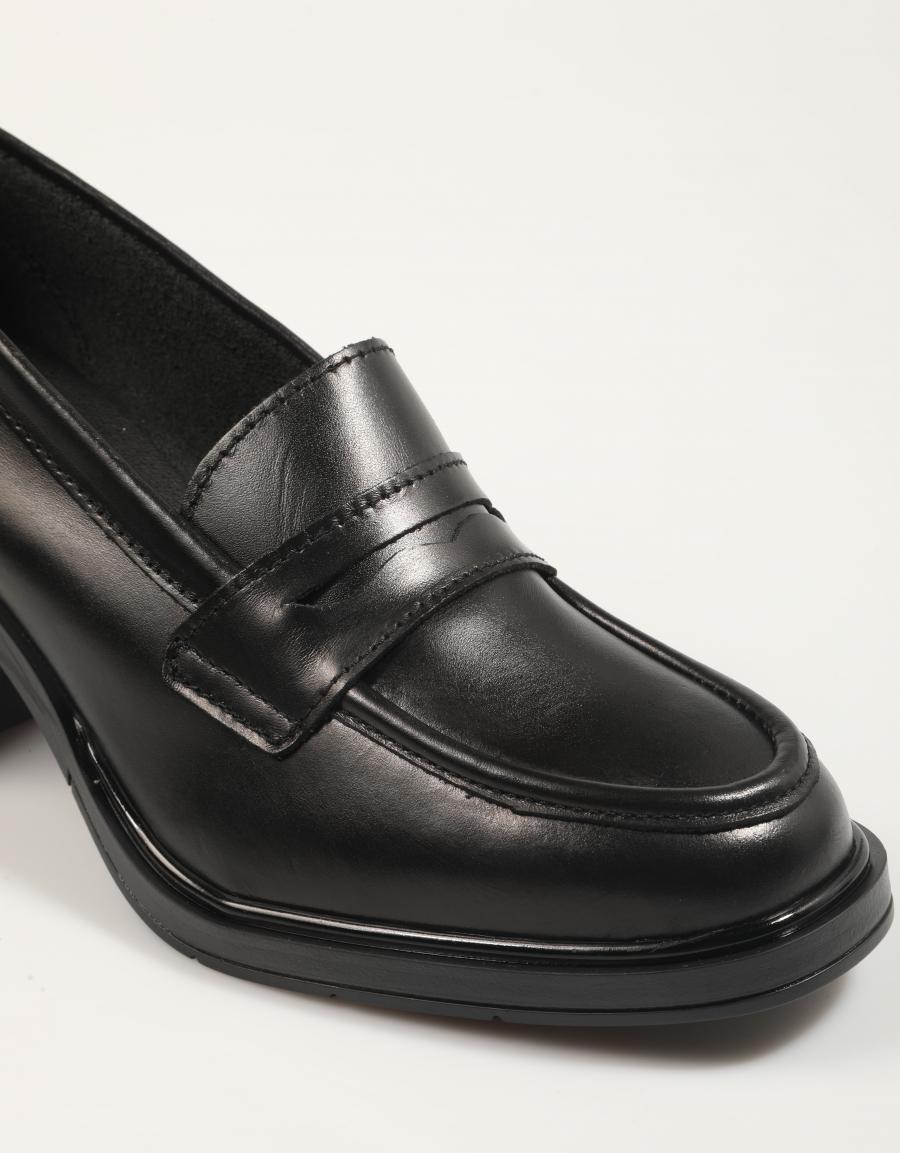 ZAPATOS REBECCA HOPE 5801 en color Negro