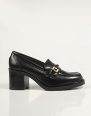 ZAPATOS REBECCA HOPE 5846 en color Negro