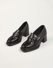 ZAPATOS REBECCA HOPE 5846 en color Negro