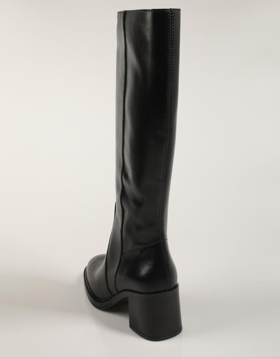 BOTAS REBECCA HOPE 5818 en color Negro