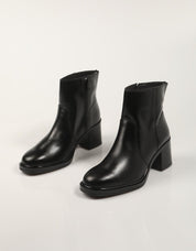 BOTINES REBECCA HOPE 5808 en color Negro