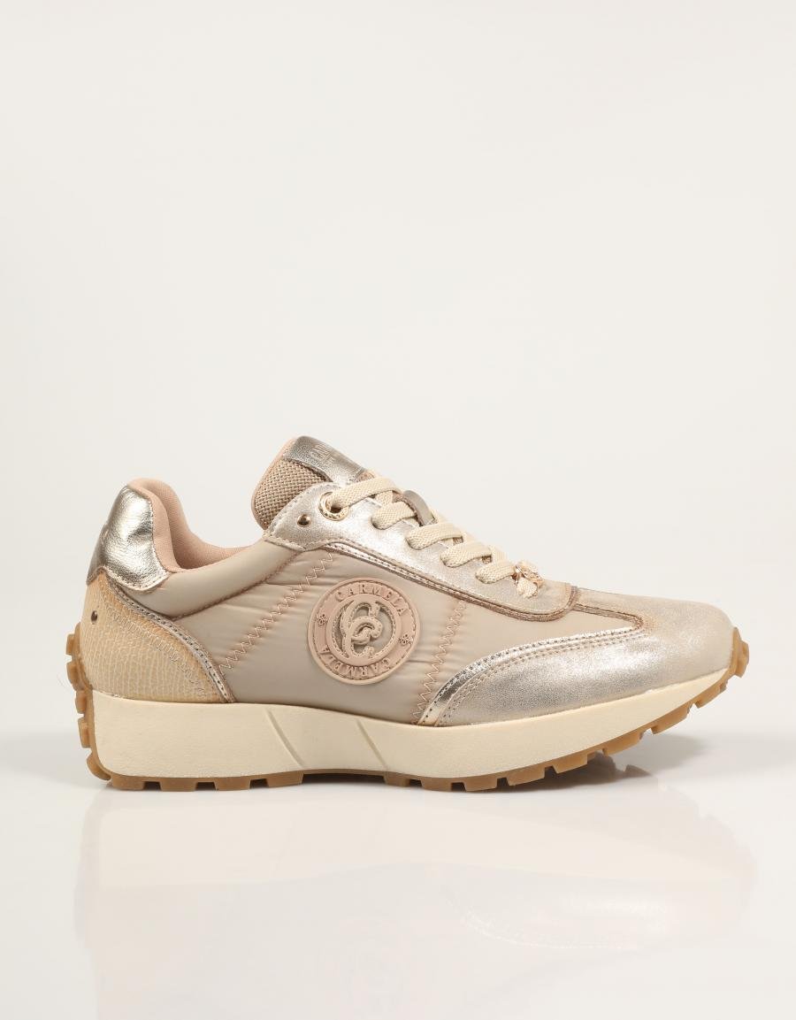 ZAPATILLAS CARMELA 161817 en color Beige