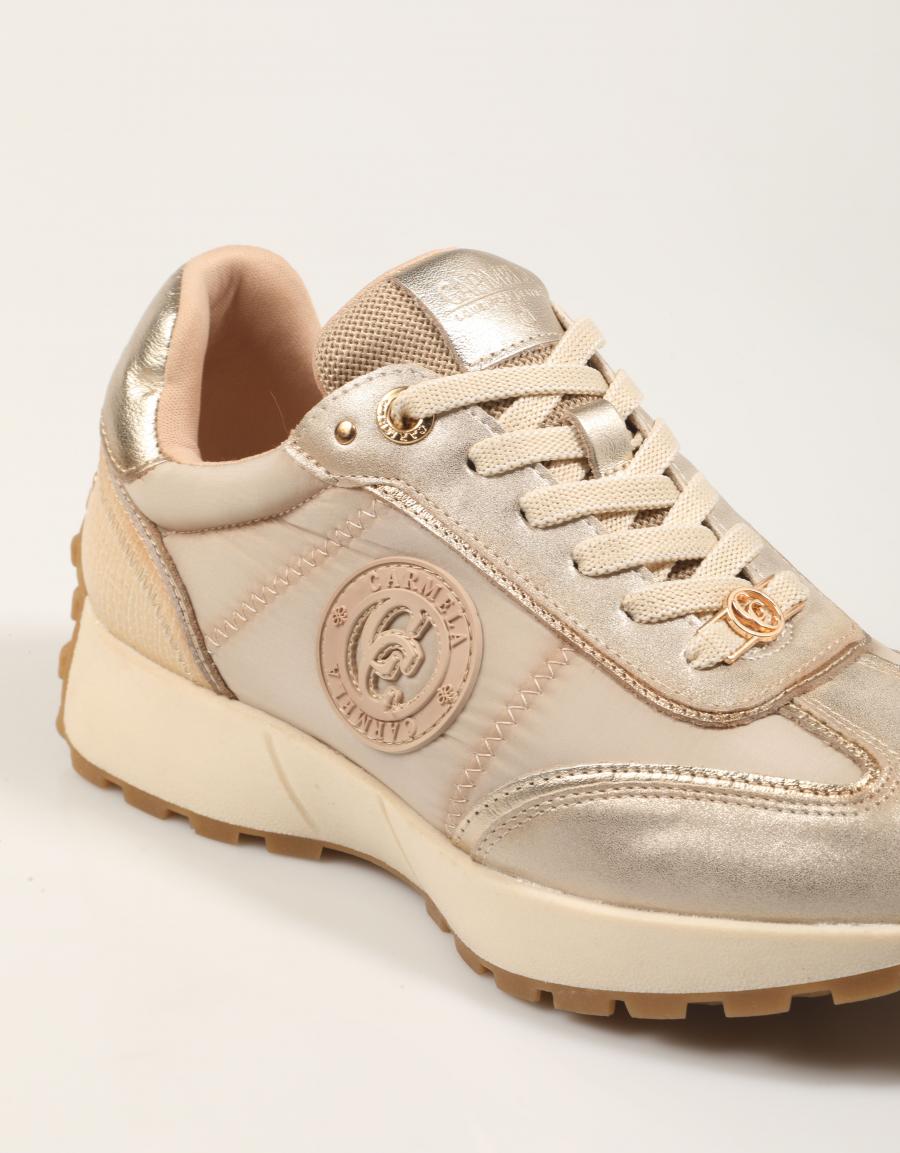ZAPATILLAS CARMELA 161817 en color Beige