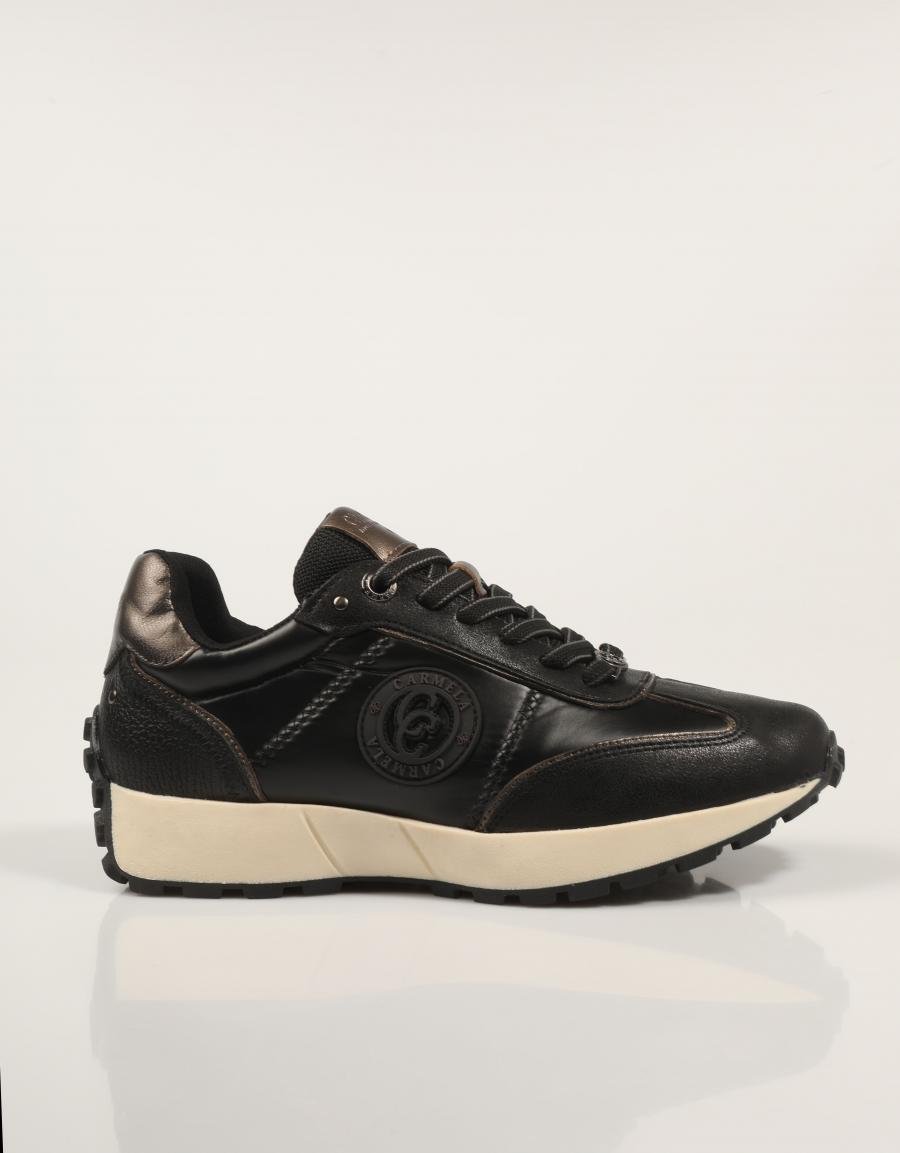 ZAPATILLAS CARMELA 161817 en color Negro