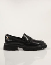 ZAPATOS CARMELA 162551 en color Negro