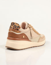 ZAPATILLAS CARMELA 162442 en color Beige