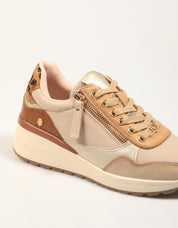 ZAPATILLAS CARMELA 162442 en color Beige